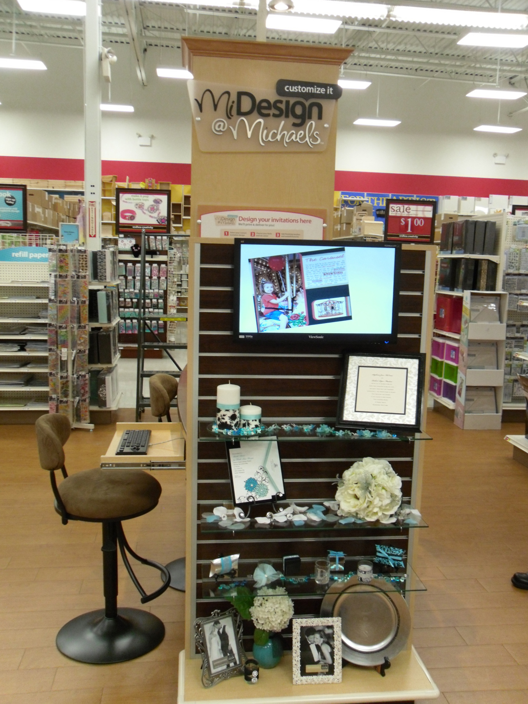 Michaels Stores Kiosks and Digital Signs Livewire Digital Kiosk